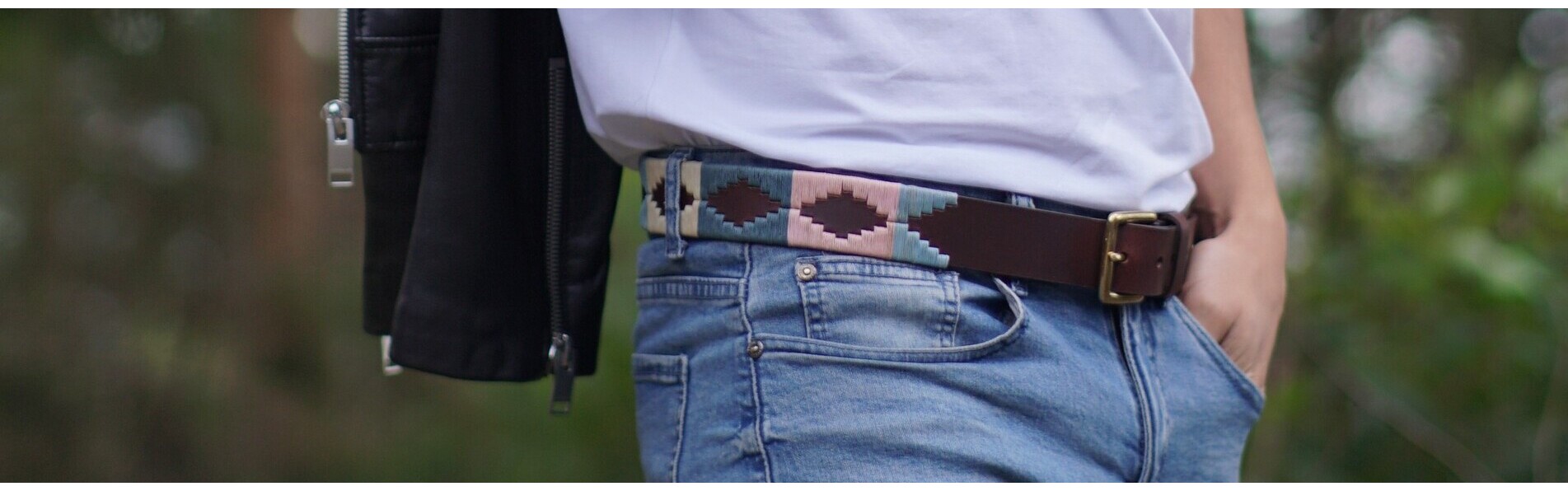 https://www.kronopolo.fr/image/cache/catalog/Belts/Gaucho%20Belt-1903x596.jpg